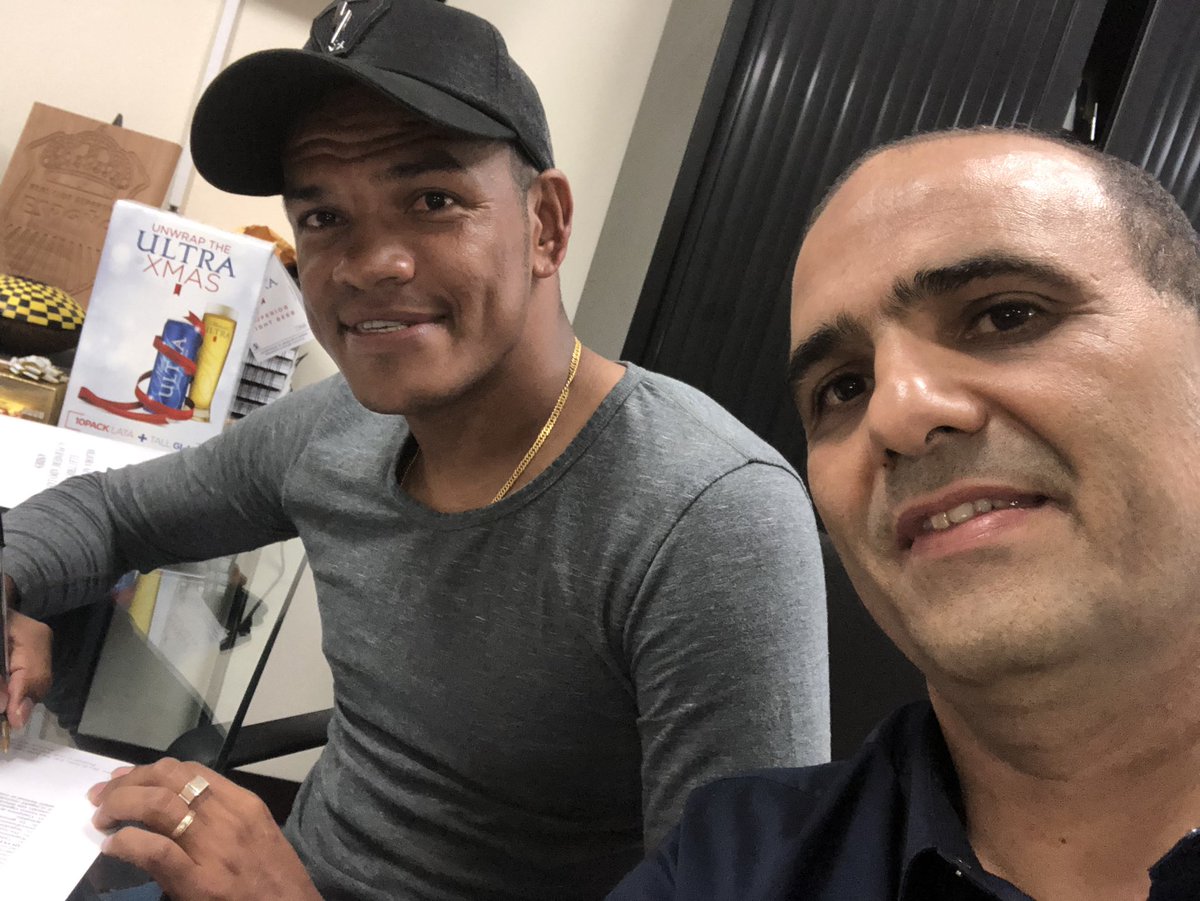 RONY MARTÍNEZ YA ES JUGADOR DE REAL ESPAÑA
