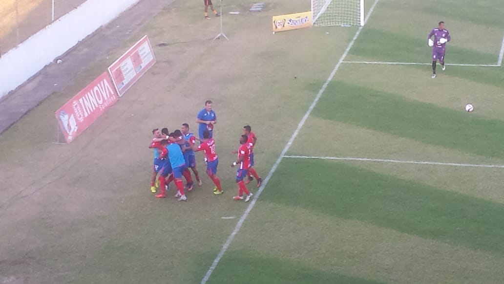 Olimpia lidera el Clausura; Resultados fecha 13 y posiciones en fútbol de Honduras