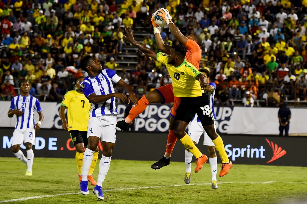 Jamaica vence 3-2 a Honduras en Grupo C de Copa Oro