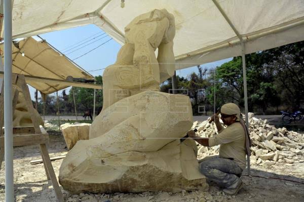 Catorce artistas de 5 países participan en II Simposio Internacional Escultura en Piedra en Cantarranas