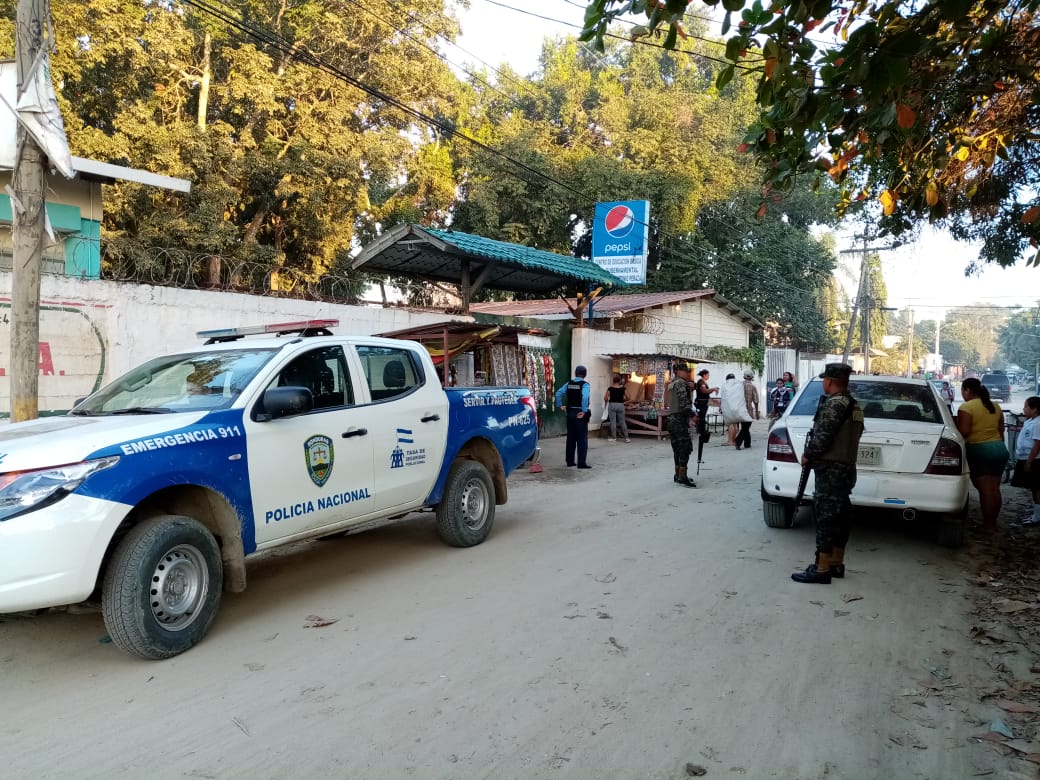 Más de 17 mil funcionarios policiales a nivel nacional en combate al COVID 19