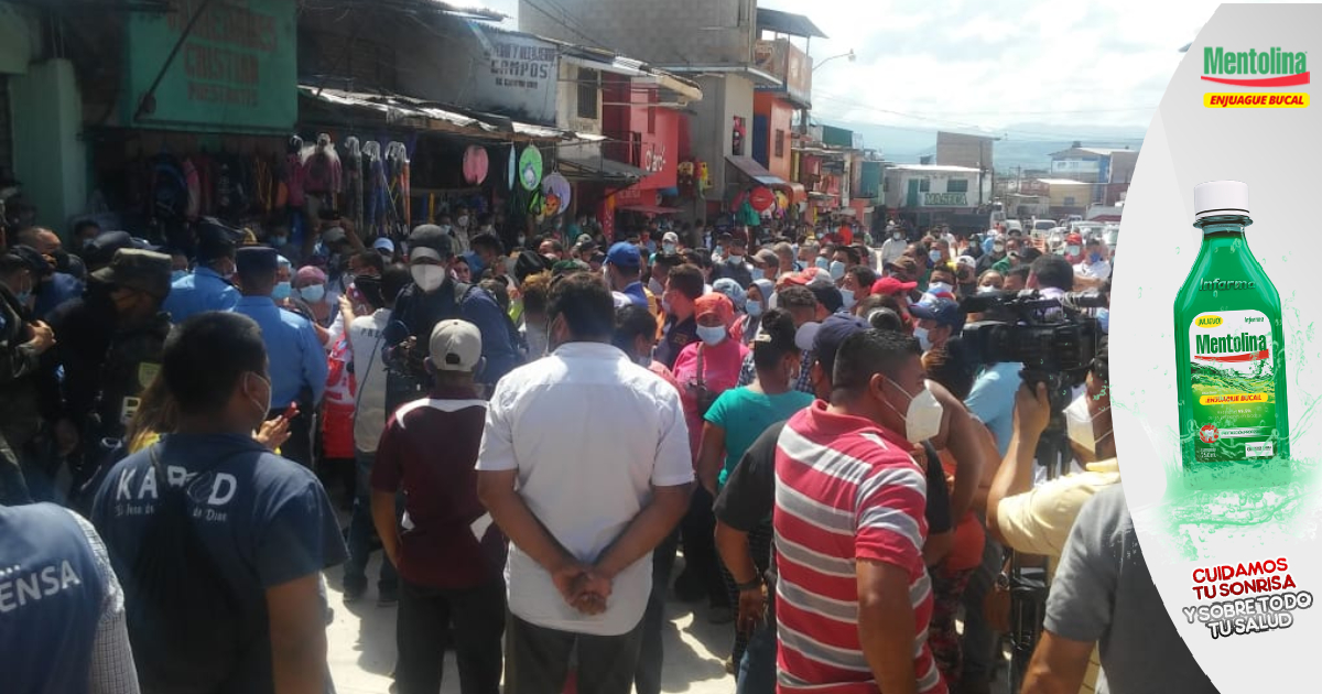 Autoridades y locatarios acuerdan no cerrar el Zonal Belén, pero velarán cumplimiento de medidas de bioseguridad
