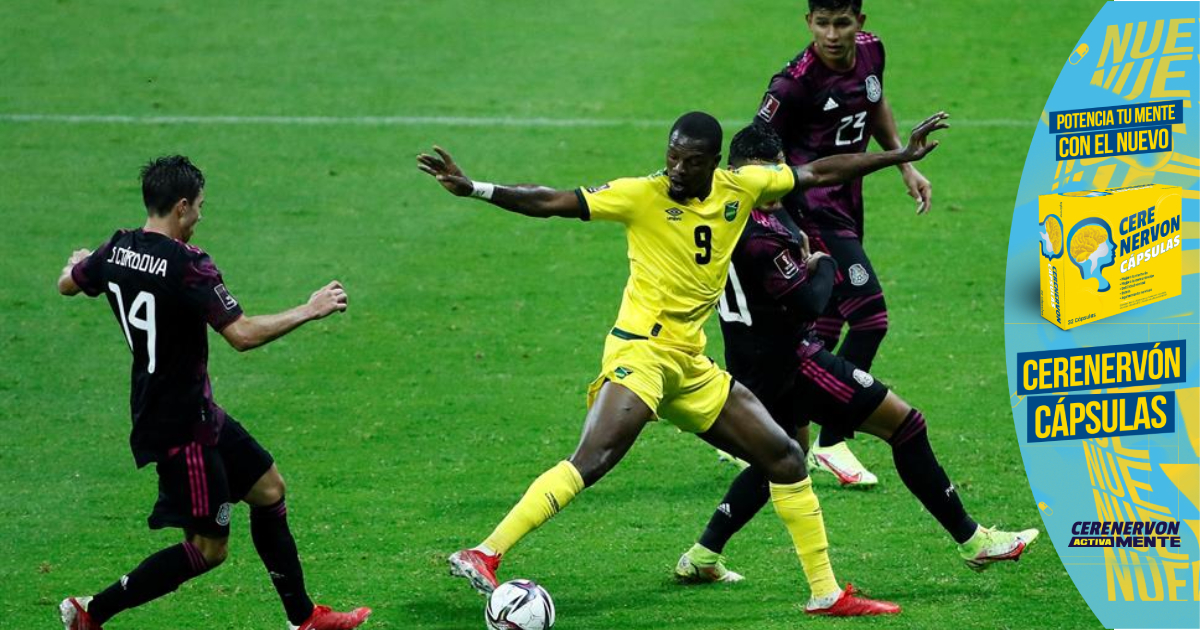 México vence a Jamaica con apuros y toma el liderato de la eliminatoria