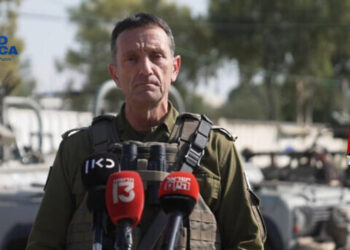 Jefe del Ejército israelí: invasión de Gaza se está retrasando por cuestiones estratégicas