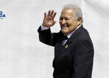 Fiscalía salvadoreña interviene una cuenta bancaria del expresidente Sánchez Cerén