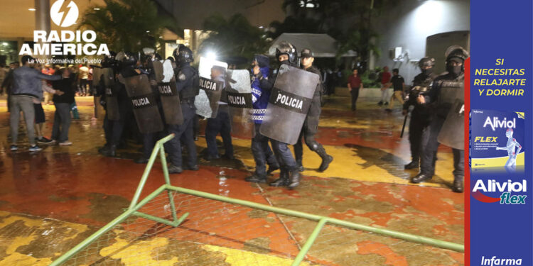 Cinco claves para entender la división y crisis en el Congreso de Honduras