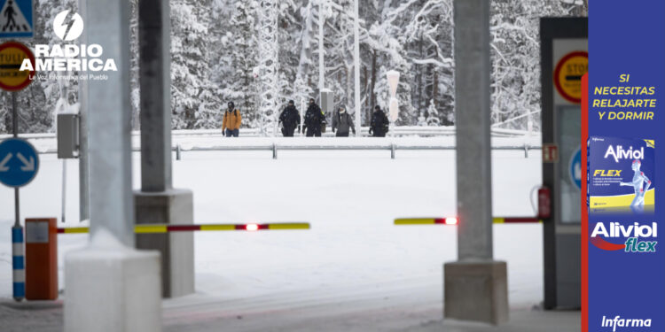 Finlandia cierra la frontera con Rusia para impedir la llegada de refugiados