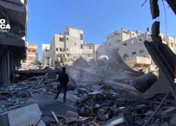 Los muertos en Gaza por la ofensiva israelí pasan de 19.400, según Ministerio de Sanidad