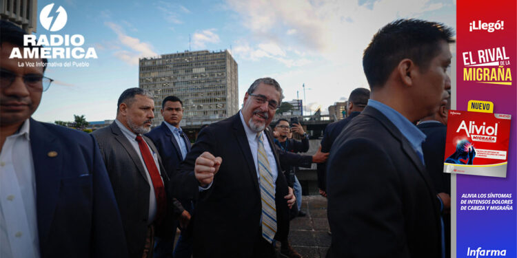 El nuevo presidente de Guatemala será investido este domingo con grandes expectativas