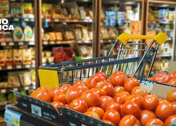 Inflación en Latinoamérica cede en 2023 pese a bajo crecimiento e hiperinflación argentina