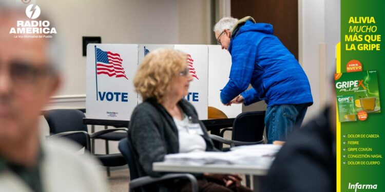Cierran los primeros centros de votación del supermartes en EE.UU.