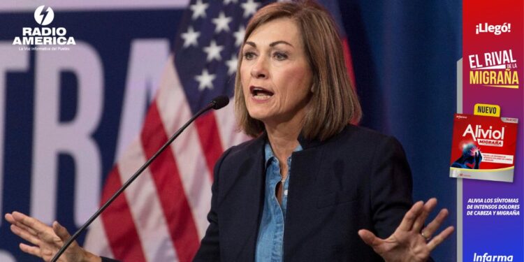 Gobernadora de Iowa (EE.UU.) firma ley para arrestar a inmigrantes previamente deportados
