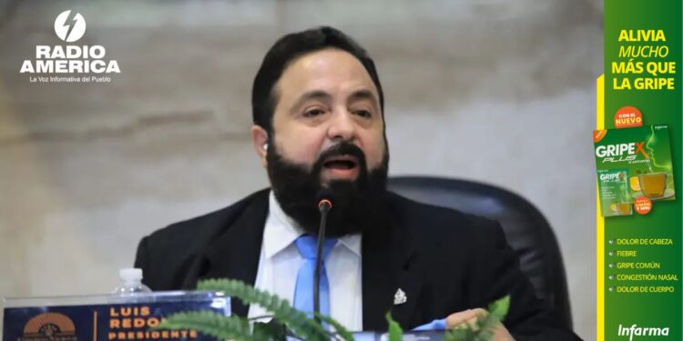 Luis Redondo: Periodistas, su misión es servir al público, no enriquecerse a expensas de otros