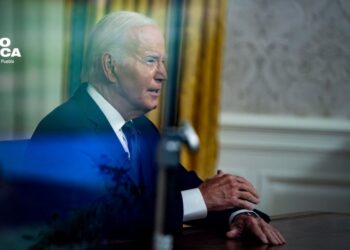 La campaña de Biden asegura que no cree en la estrategia de Trump de moderar su discurso
