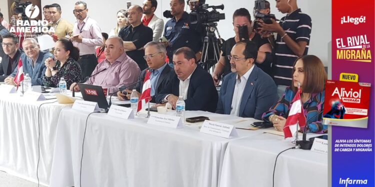Por unanimidad partido Liberal acepta solicitud de ingreso de Jorge Cálix y Salvador Nasralla