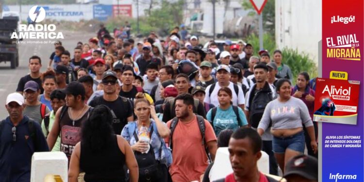 Unos 3.000 de migrantes parten en nueva caravana desde la frontera sur de México