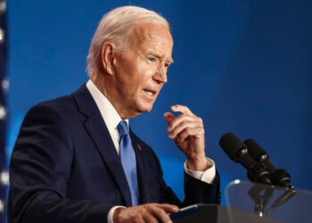 Biden: "Sigo plenamente comprometido. El nombre ha cambiado, pero la misión no"