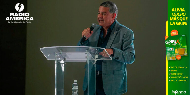 Tomás Vaquero_radioamerica jpg