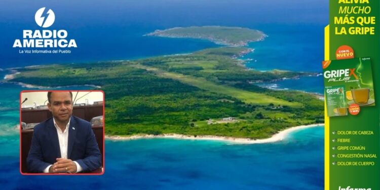 Jorge Zelaya presenta iniciativa para ratificar como área protegida a las Islas del Cisne