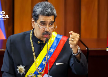 Ledezma dice Maduro es la «versión tropical de Hitler» y la oposición un gobierno legítimo