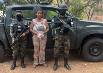 Honduras concede extradición a El Salvador de pandillera de la MS-13 acusada por extorsión