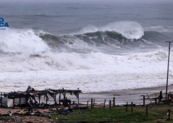 Sheinbaum visitará Acapulco para evaluar daños que dejó huracán John en sur de México
