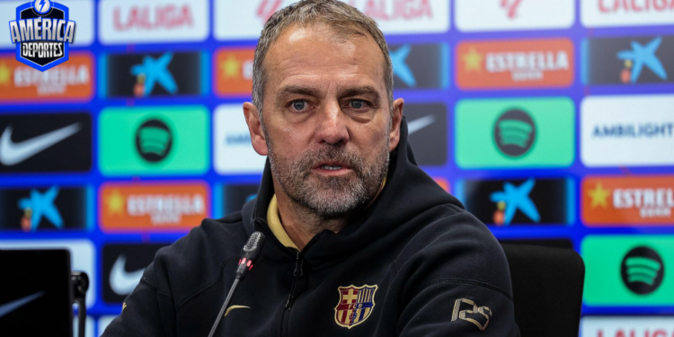 Flick no tiene prisa para renovar: «Un año es mucho tiempo para un entrenador»