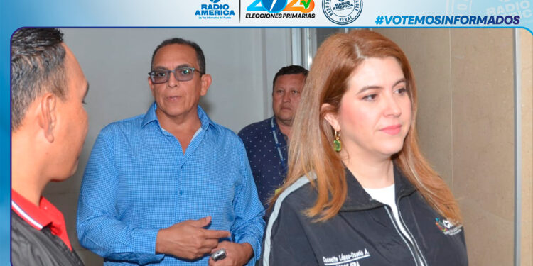 Cossette López_radioamérica jpg