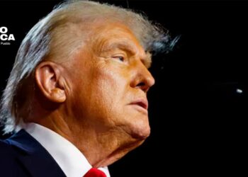 Trump afirma que los barcos de EEUU deberían pasar gratis por los canales de Panamá y Suez