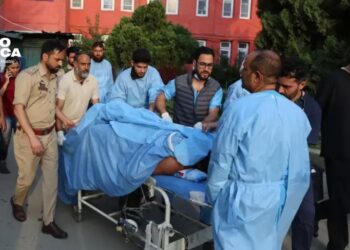 Al menos 26 muertos y 13 heridos en ataque insurgente contra civiles en la Cachemira india