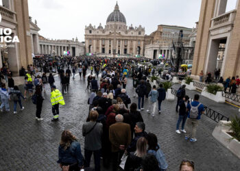 Vaticano_radioamérica jpg
