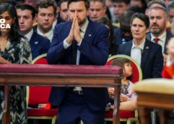 JD Vance dice que fue «bastante loco» reunirse con el papa horas antes de su muerte