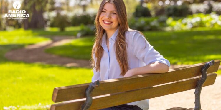 Zarzuela distribuye cinco fotografías de la infanta Sofía en su 18 aniversario