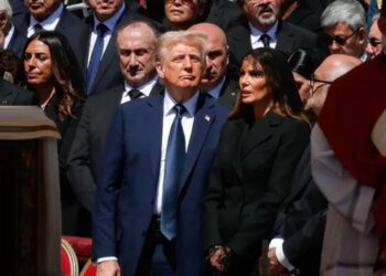 Trump amenaza a Putin con sanciones porque piensa que «quizá no quiere detener la guerra»