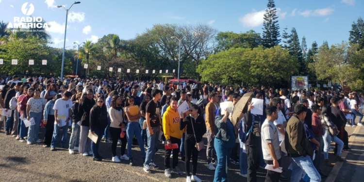 UNAH aplica por primera vez la PHUMA a más de 10 mil aspirantes a nivel nacional