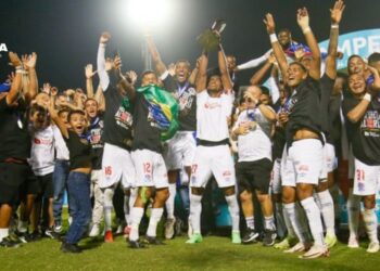 Olimpia, dirigido por uruguayo Eduardo Espinel, nuevo campeón del Apertura hondureño
