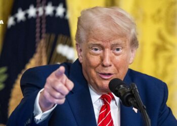 Trump afirma que China violó el acuerdo comercial con EEUU para rebajar aranceles