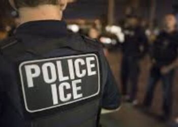 Operativo de ICE en Massachusetts acaba con encontronazos entre Policía y varias detenidas