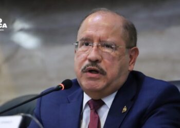 Pino defiende sesión y avala presupuesto electoral