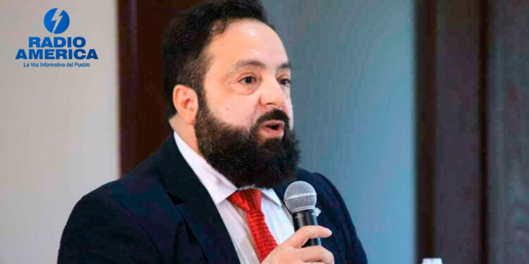 Luis Redondo_radioamérica jpg