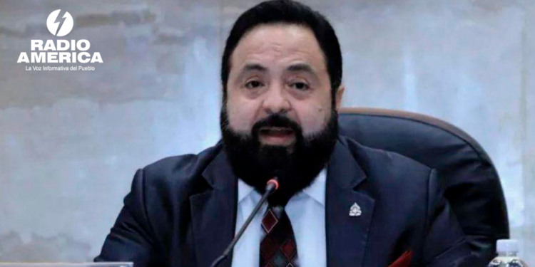 Luis Redondo_radioamérica jpg