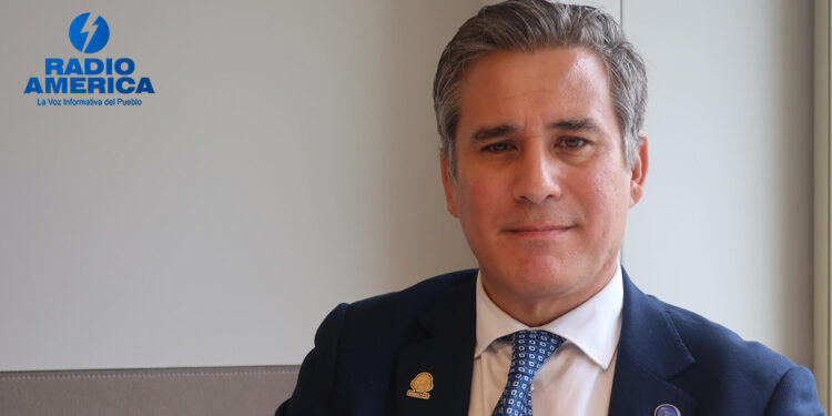 Manuel Tovar_radioamérica jpg