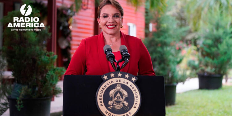 Xiomara Castro_radioamérica jpg