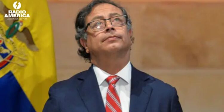 Petro dice que lo sometieron a una cirugía para sacarle una «masa que pudo ser maléfica»