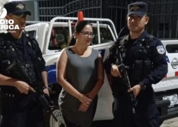 Una defensora de derechos humanos es detenida en El Salvador acusada de peculado