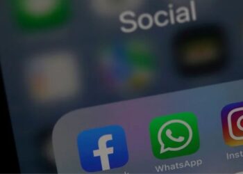 España y otros cinco países europeos impulsan este viernes prohibir las redes sociales a menores en la UE