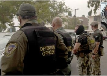 Vecinos de Los Ángeles aterrorizados por redadas migratorias: "No puedo dormir tranquila"