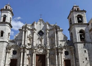 Los obispos en Cuba piden «cambios económicos y políticos» para «salvar» la isla