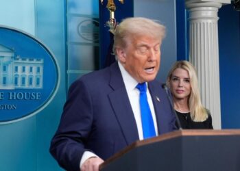 Trump irá a la apertura de Alligator Alcatraz, el nuevo centro de detención para migrantes