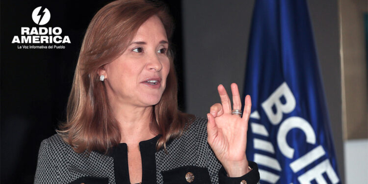 Gisela Sánchez_radioamérica jpg